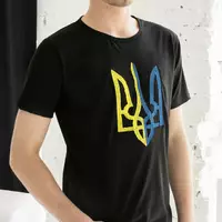 Черная Патриотическая мужская футболка с "Трузубом" М-05