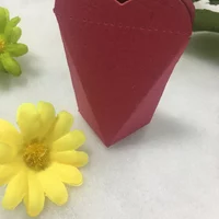 Бонбоньерка Сердечко червоного кольору, подарункова коробочка